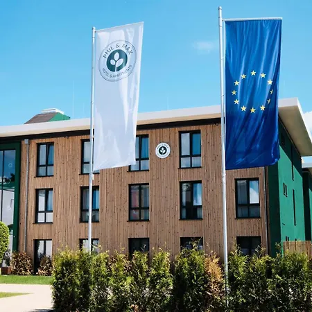 Hannover - Phil & Max Hotels Und Apartments Messe Hotel