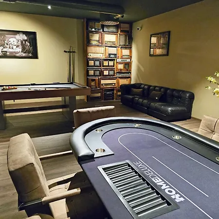 Hannover - Phil & Max Und Messe 4*