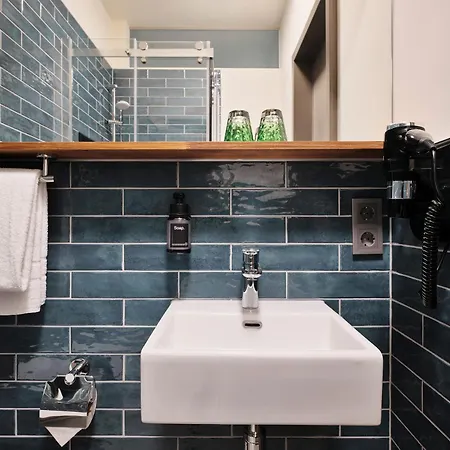 Hannover - Phil & Max Und Messe 4*